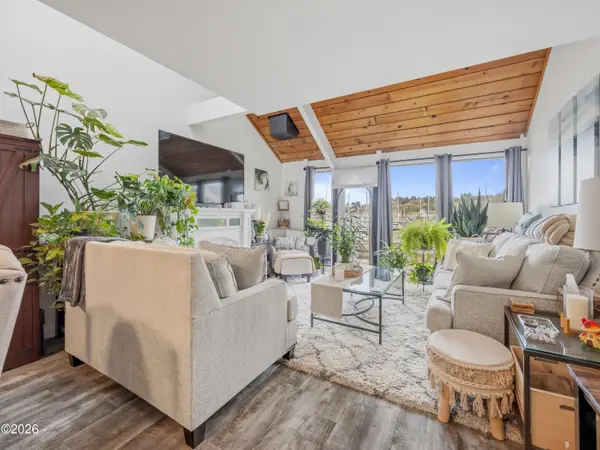 1000 SE Bay, Newport, OR 97365