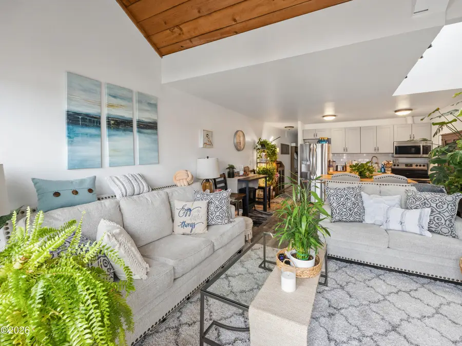 1000 SE Bay, Newport, OR 97365 - #3