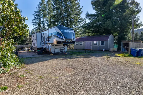 469 N Fawn, Otis, OR 97368