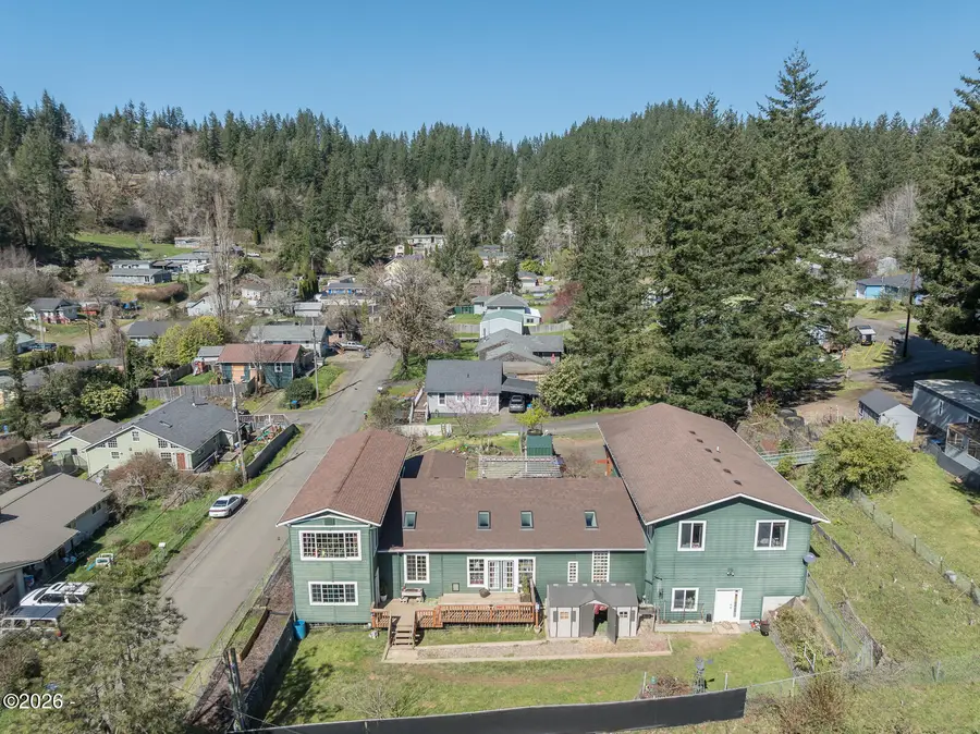 1268 N Nye, Toledo, OR 97391 - #3