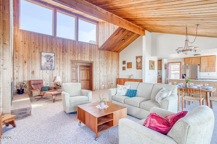 944 SW Mark, Newport, OR 97365 - #3