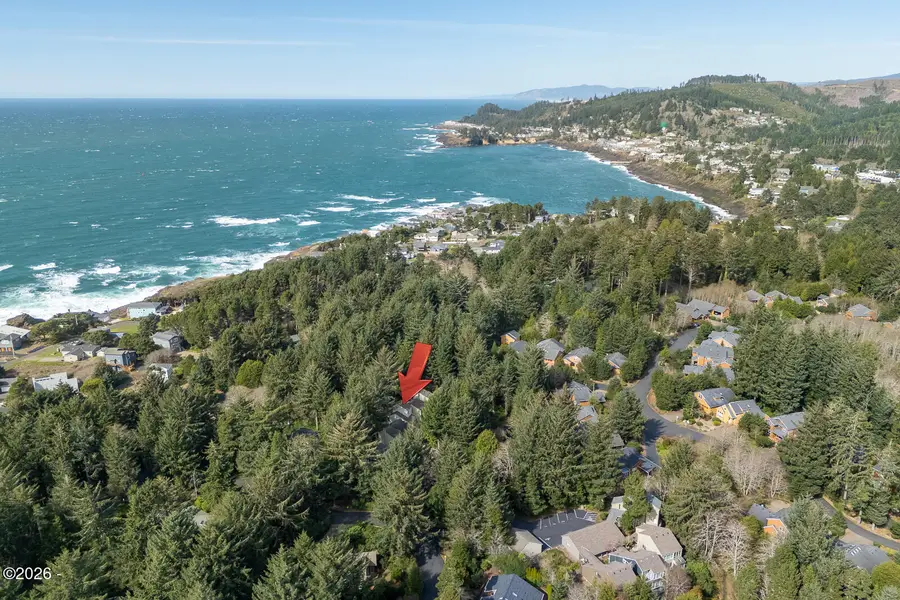 1268 Meadow, Depoe Bay, OR 97341 - #3
