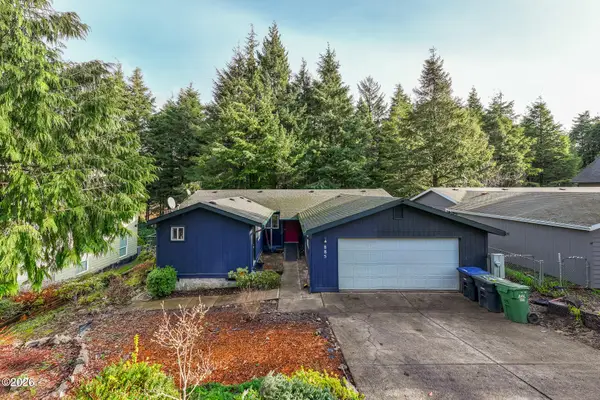 885 SW Dolores, Waldport, OR 97394
