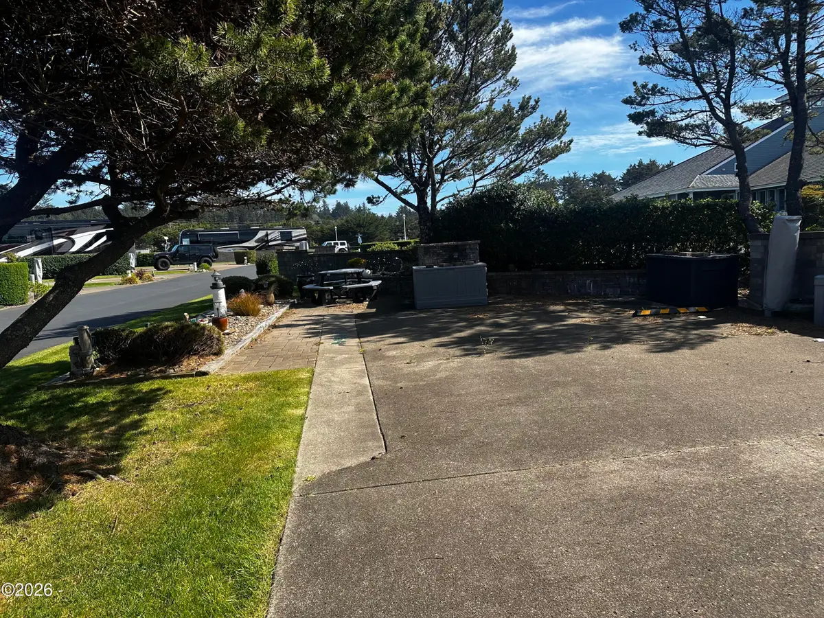6225 N Coast Hwy Lot 133, Newport, OR 97365 - #1