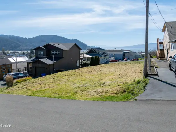 607 Evergreen, Garibaldi, OR 97118