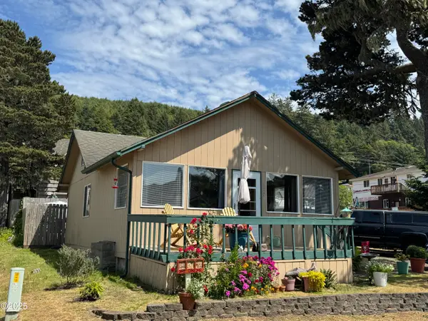 520 Spencer, Depoe Bay, OR 97341