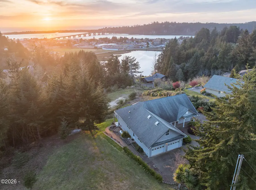 340 NE Waldport Heights, Waldport, OR 97394 - #2