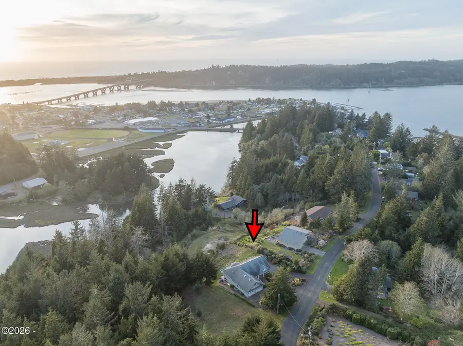 340 NE Waldport Heights, Waldport, OR 97394 - #3