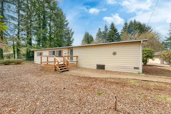 473 Siletz River, Siletz, OR 97380