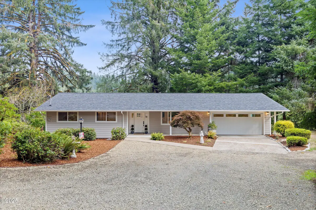 889 Olalla, Toledo, OR 97391 - #1