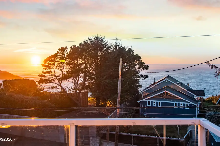 420 SW Coast, Depoe Bay, OR 97341 - #2