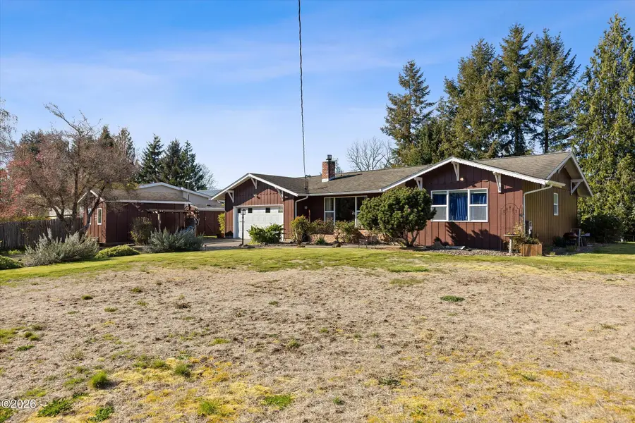716 SW Darcy, Siletz, OR 97380 - #3