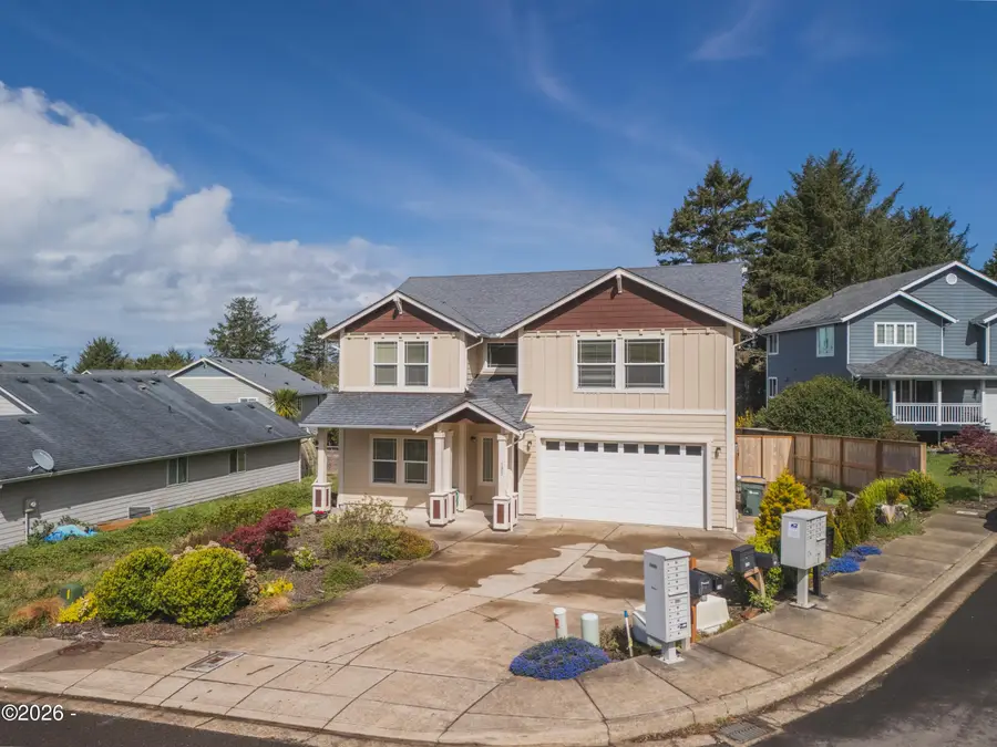 195 NE 71st, Newport, OR 97365 - #2