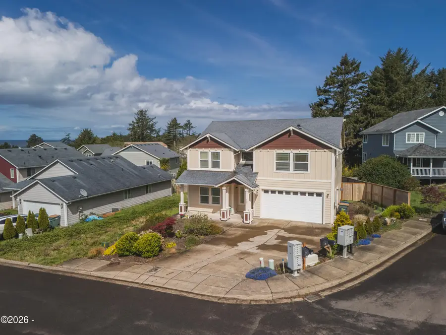 195 NE 71st, Newport, OR 97365 - #3