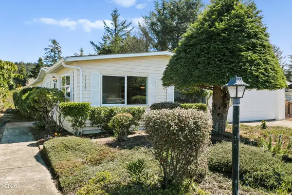 3318 NE Coos, Newport, OR 97365