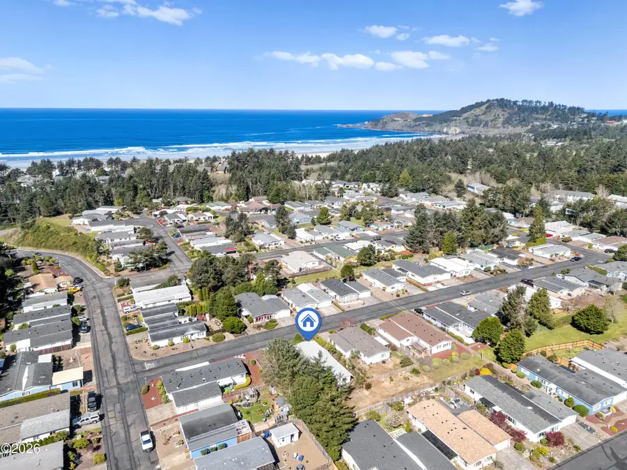3318 NE Coos, Newport, OR 97365 - #3
