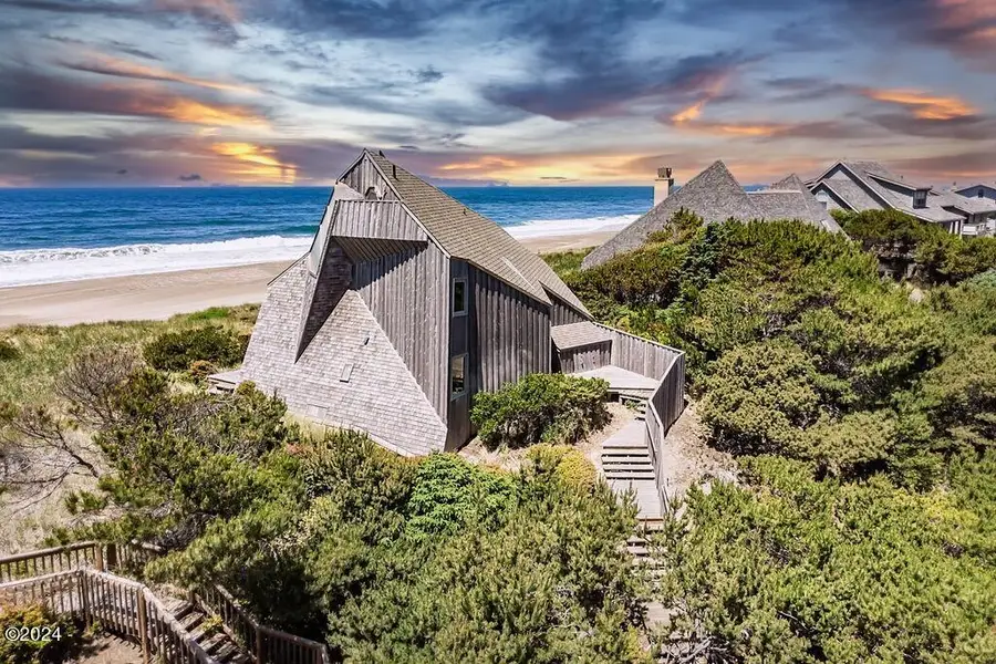 321 Salishan Dr, Gleneden Beach, OR 97388 - #2