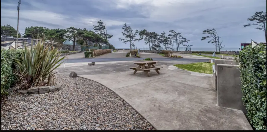6225 N Coast Hwy Lot 184, Newport, OR 97365 - #2