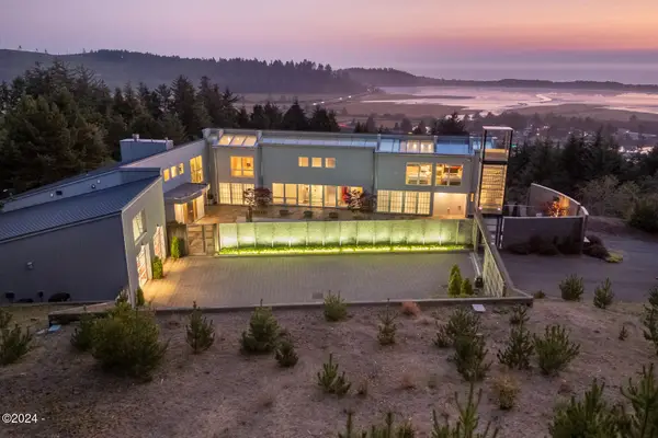 179 Siletz, Lincoln City, OR 97367