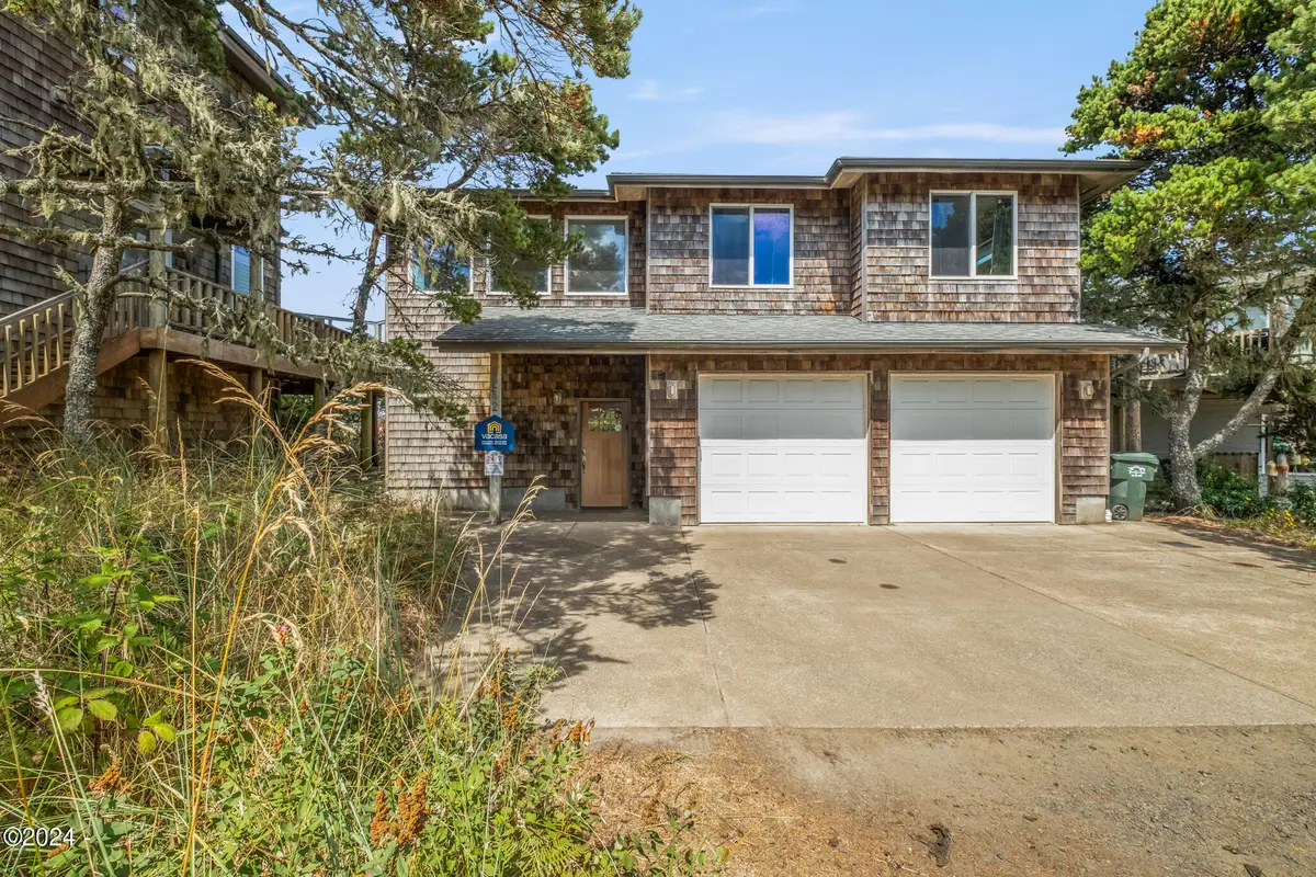 242 SW 27th, Newport, OR 97365 - #1