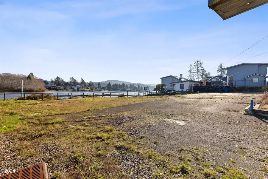 4040 NE West Devils Lake Rd Tl 2605, Lincoln City, OR 97367 - #2