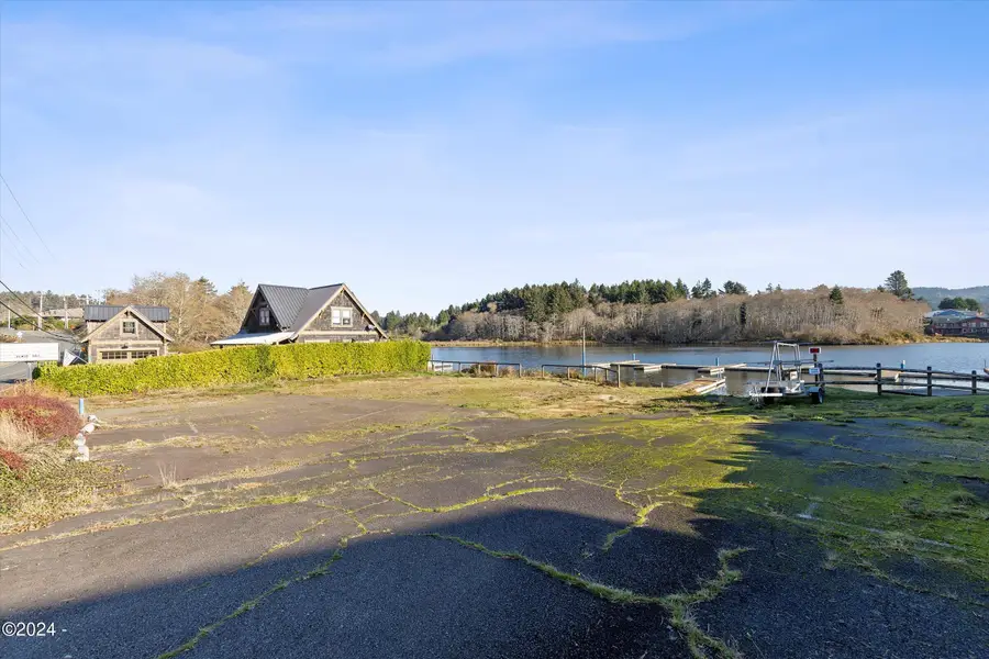 4040 NE West Devils Lake Rd Tl 2605, Lincoln City, OR 97367 - #3