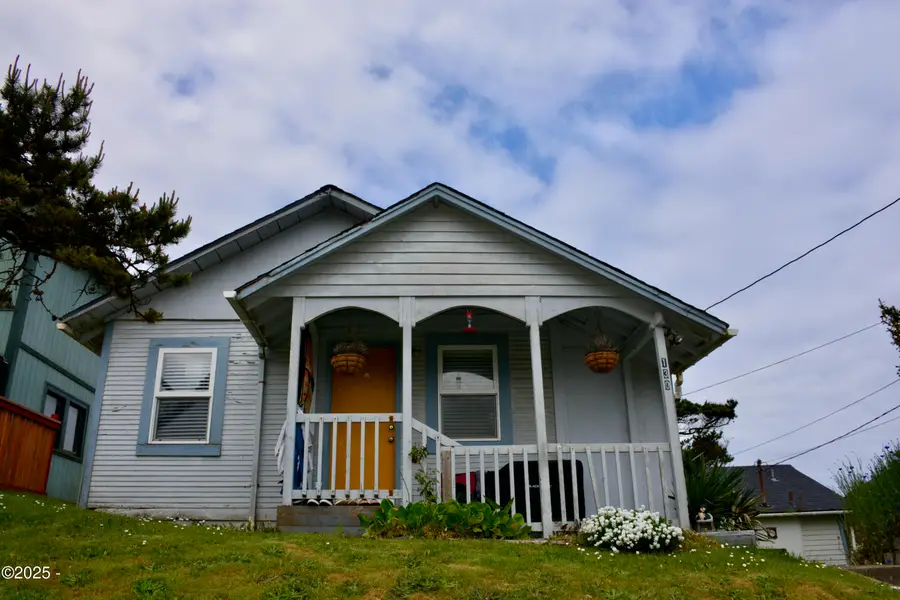 130 SW Brook, Newport, OR 97365 - #2