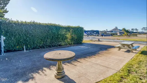 6225 N Coast Hwy Lot 247, Newport, OR 97365