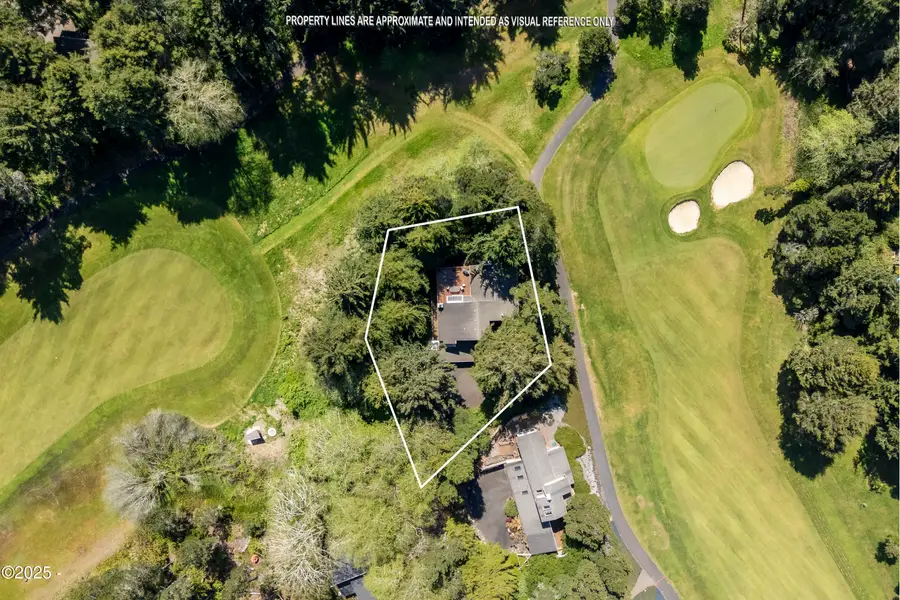 10 Fairway Ln, Gleneden Beach, OR 97388 - #2