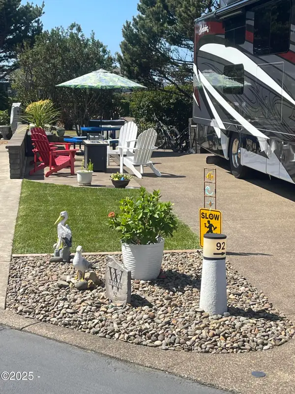 6225 N Coast Hwy Lot 92, Newport, OR 97365