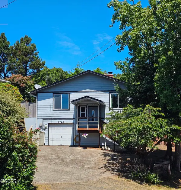 1725 NW Oceanview, Newport, OR 97365