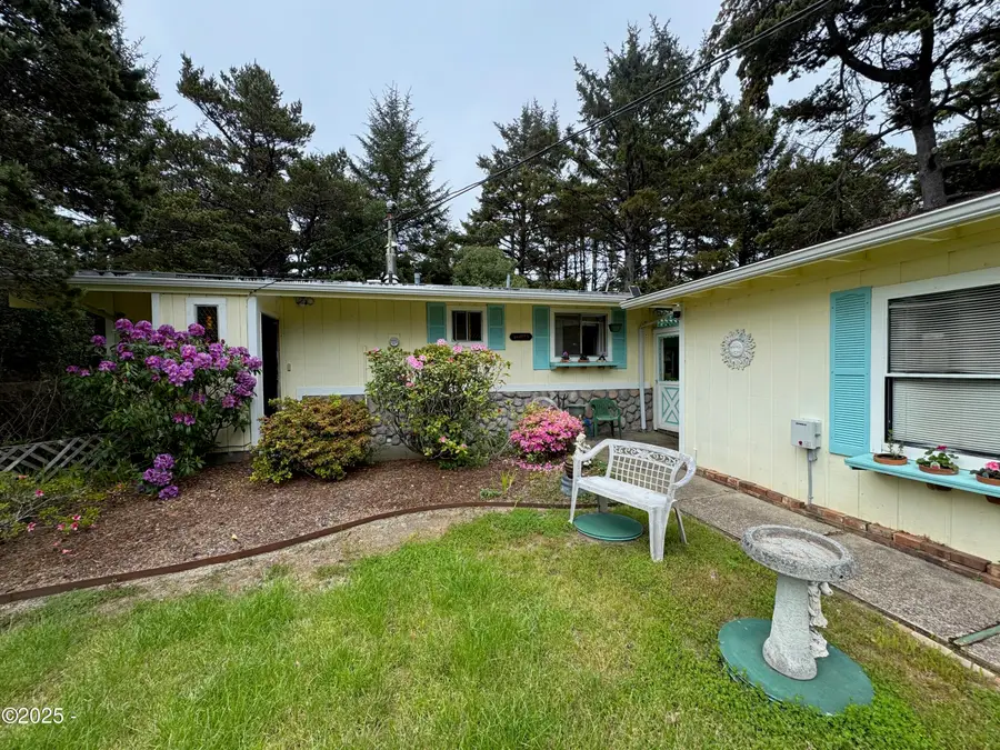 107 SE 143rd, South Beach, OR 97366 - #2