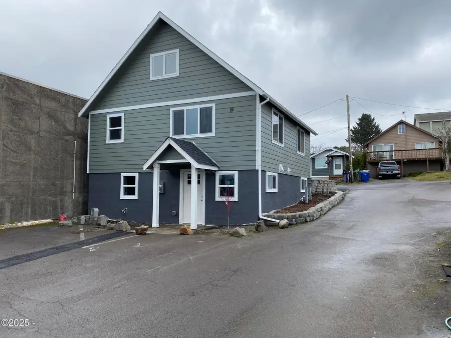1333 NE Keel, Lincoln City, OR 97367 - #2
