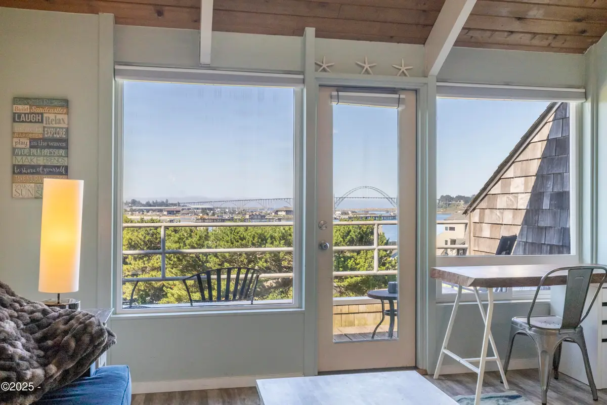 1000 Bay, Newport, OR 97365 - #1