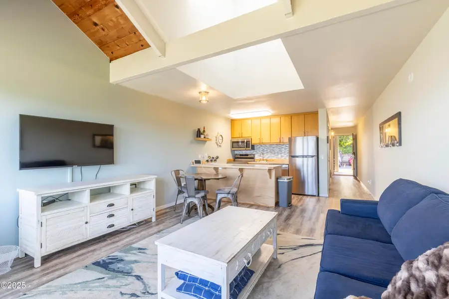 1000 Bay, Newport, OR 97365 - #3