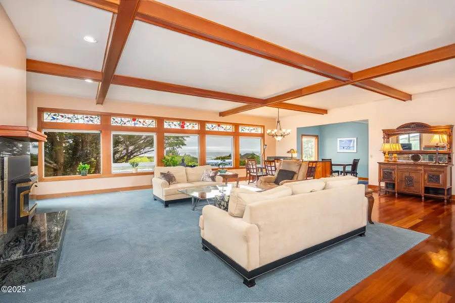 1055 NW Estate, Seal Rock, OR 97376 - #3