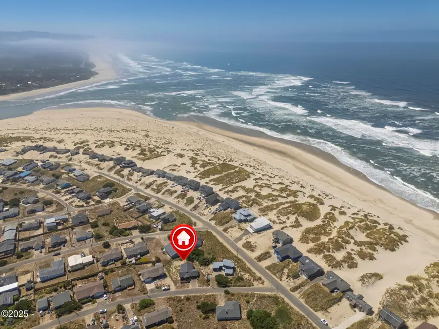 2005 NW Beachview, Waldport, OR 97394 - #3