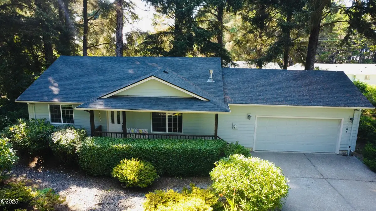 1085 SW Walking Wood, Depoe Bay, OR 97341 - #1