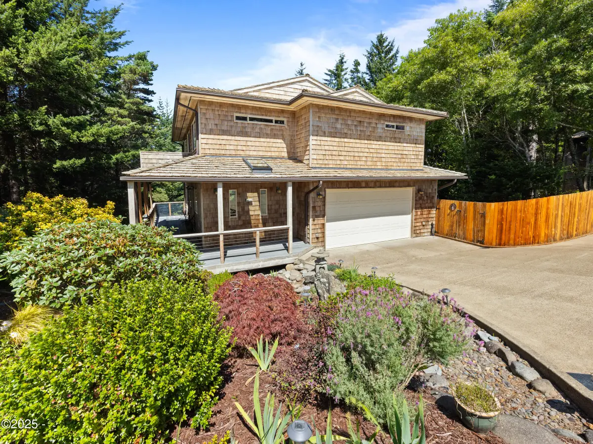 920 NW Highland, Waldport, OR 97394 - #1