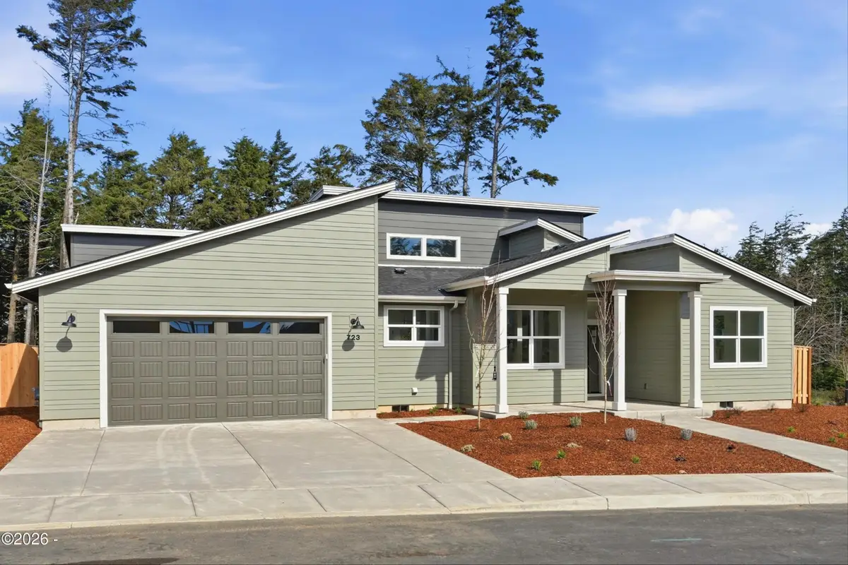 723 SE 42nd, Newport, OR 97366 - #1