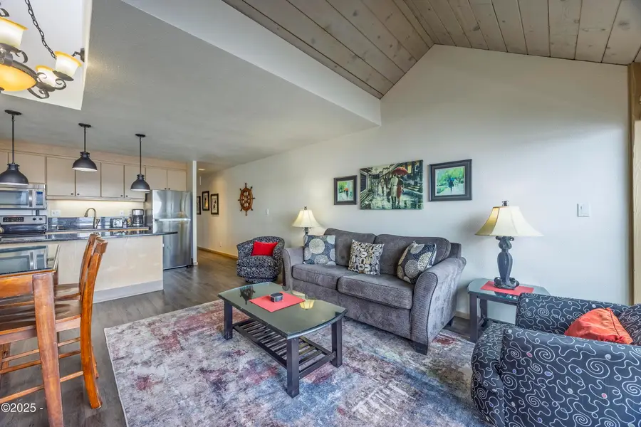 1000 SE Bay, Newport, OR 97365 - #3