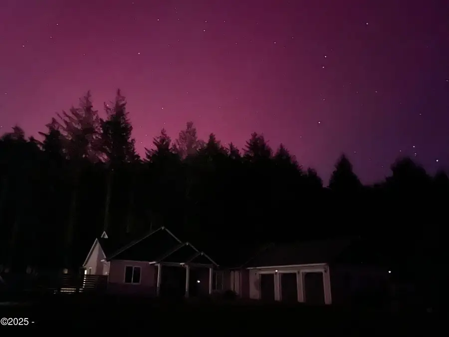 805 SW Wakeetum, Waldport, OR 97394 - #3