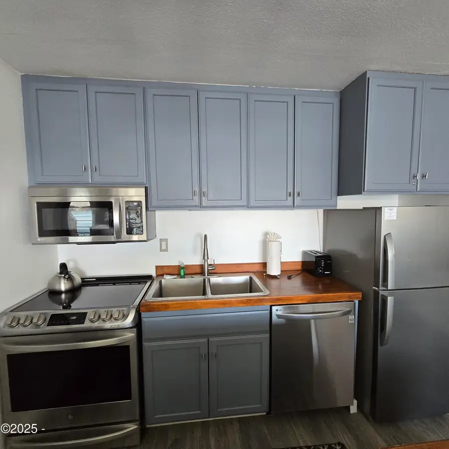 1000 Se Bay Blvd, Newport, OR 97365 - #3