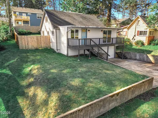 1842 NE 19th, Lincoln City, OR 97367