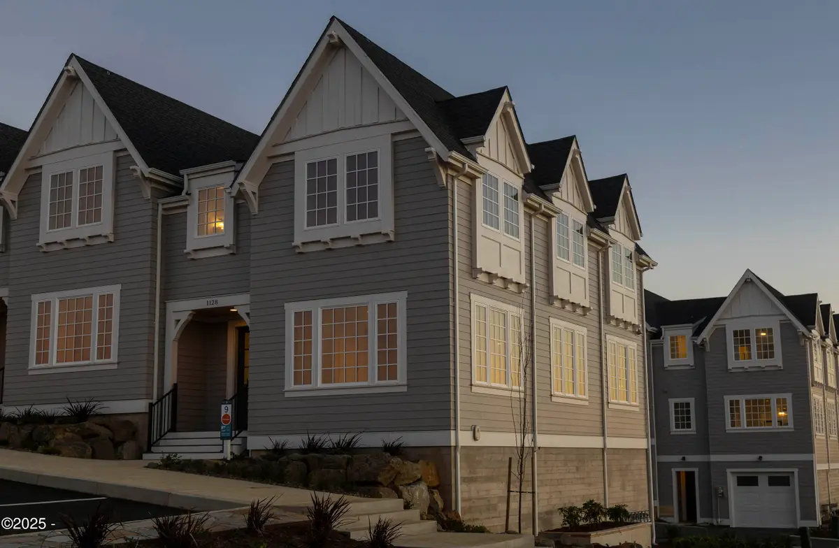 1128 NE Seascape, Depoe Bay, OR 97341 - #1