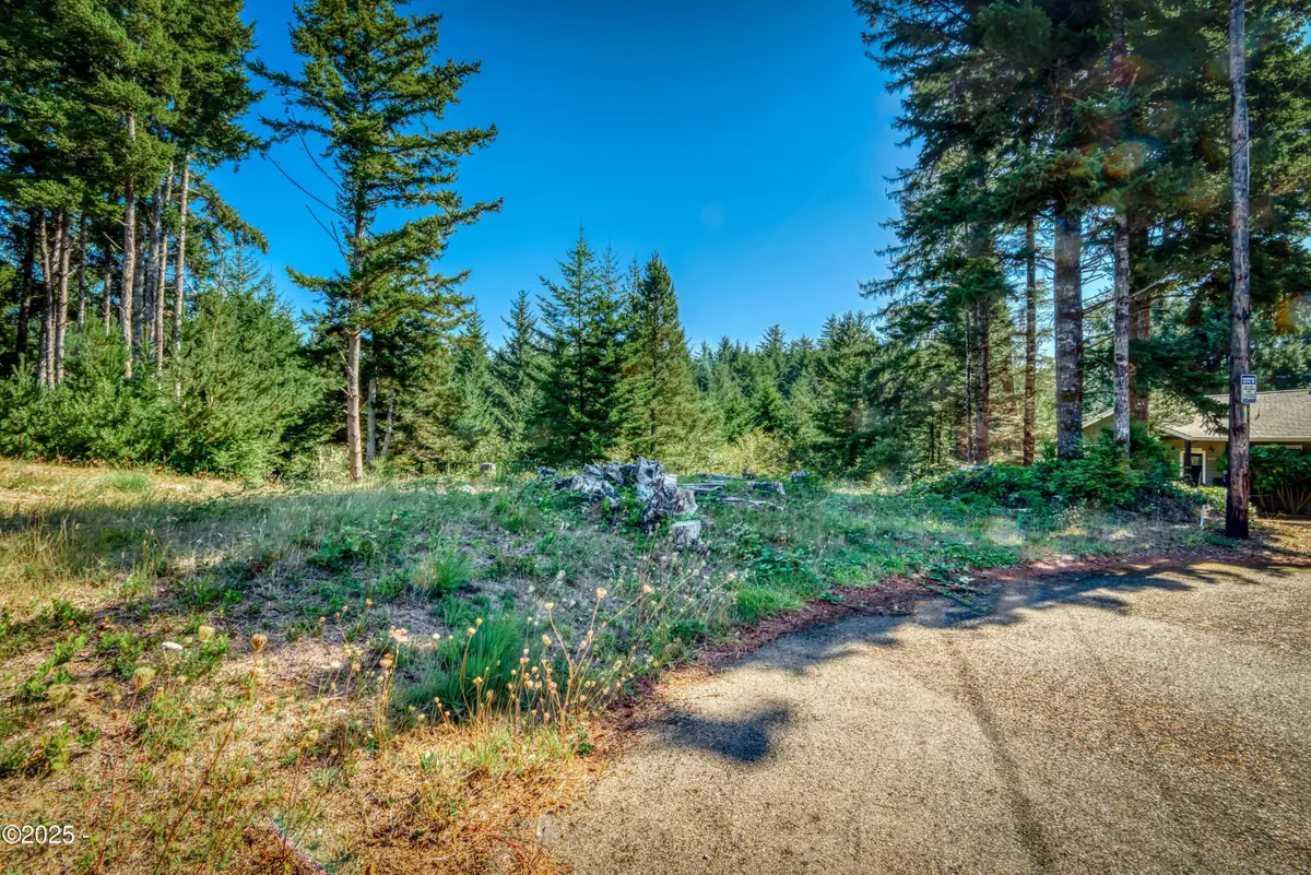 1013 NW Salal, Waldport, OR 97394 - #1