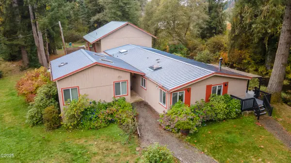 563 Moonshine Park, Logsden, OR 97357