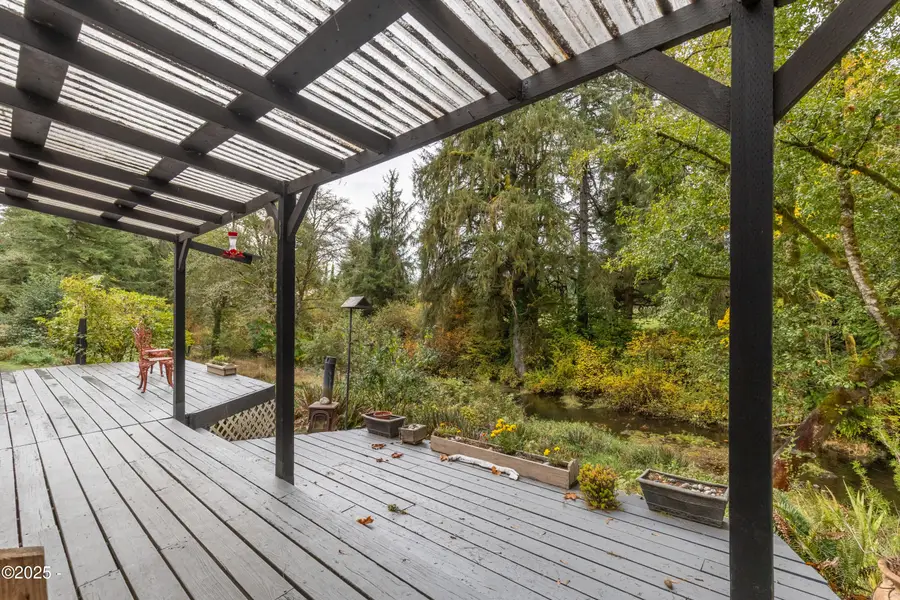 563 Moonshine Park, Logsden, OR 97357 - #2