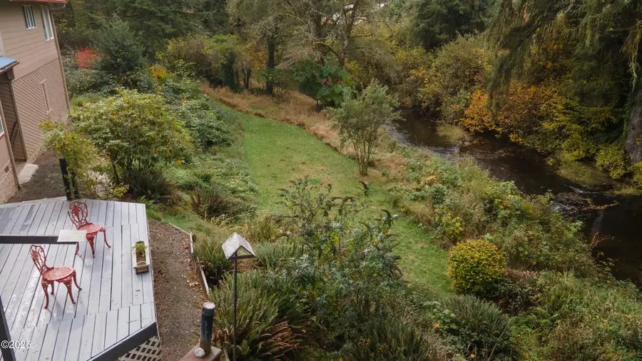 563 Moonshine Park, Logsden, OR 97357 - #3