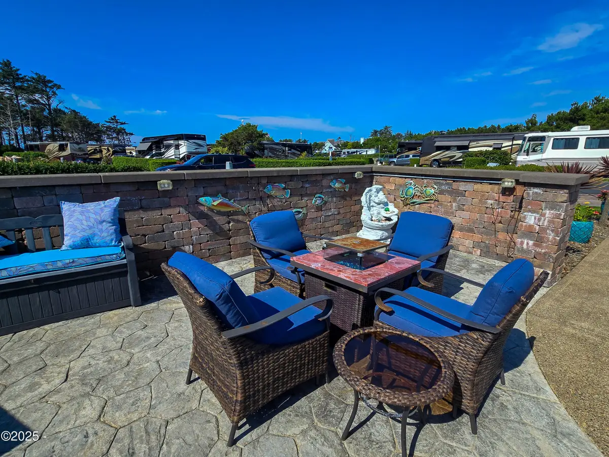 6225 N Coast Hwy, Lot 40, Newport, OR 97365 - #1